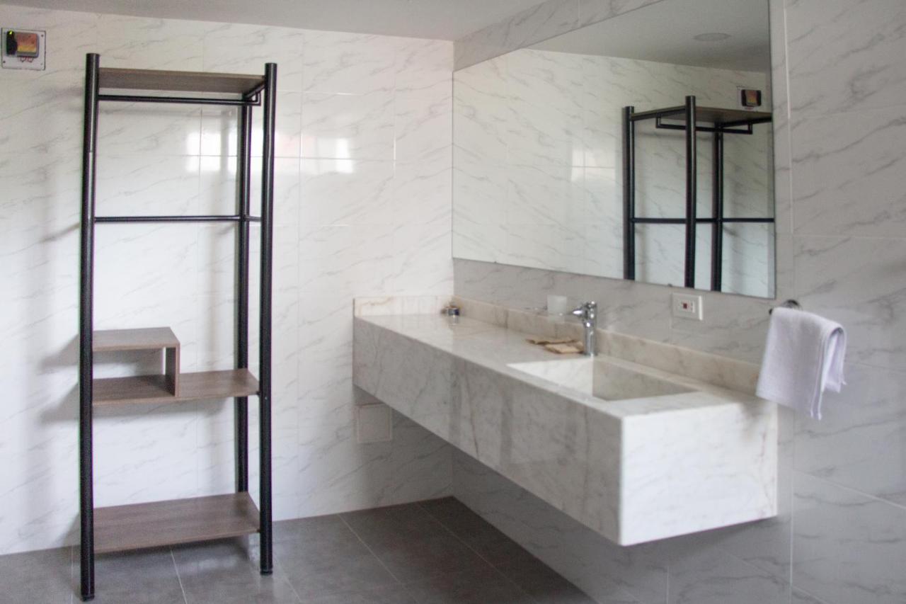Edificio Casa Tabor Bed & Breakfast Barranquilla  Ngoại thất bức ảnh